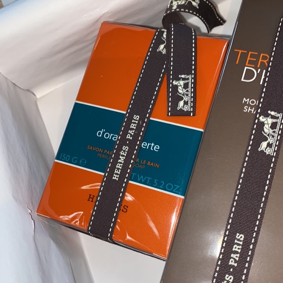 NWOT Hermes perfume and shave foam gift set w/ Hermes box & Hermes ribbons - Picture 3 of 9